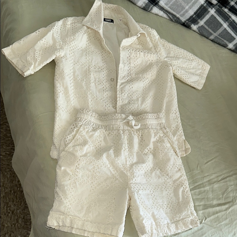 Kith Kids Matching Set in Cream